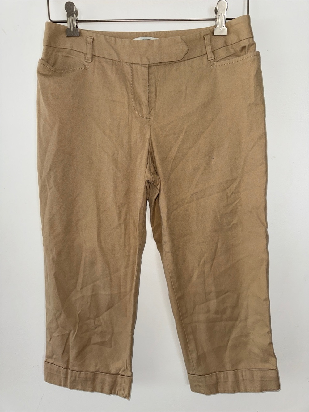 LOFT Khaki Cropped Capri Pants Wide Cuffed Hem Size Medium‎